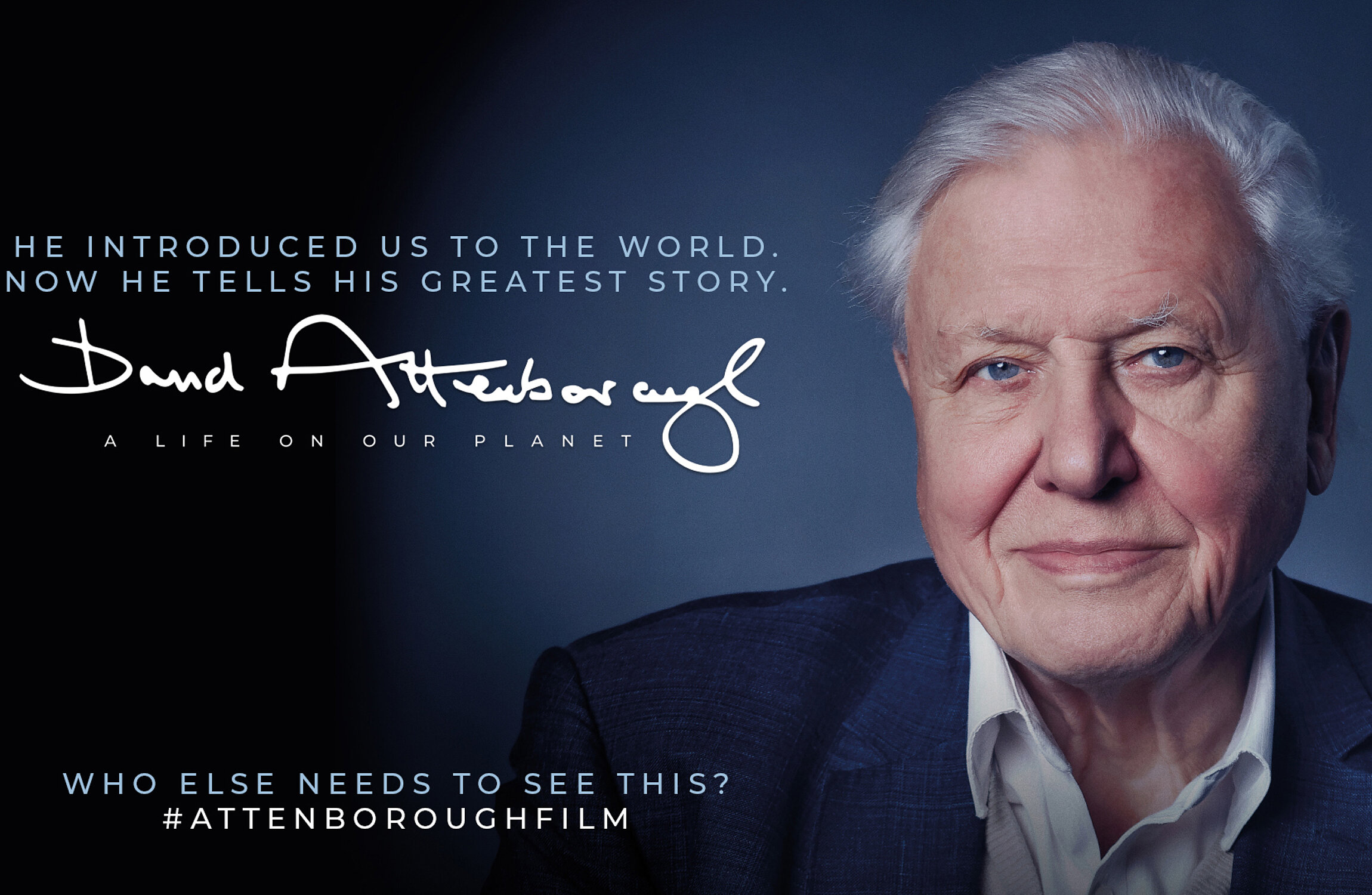 Porträtfoto Sir David Attenborough mit Unterschrift und Schriftzug Film A Life on Our Planet